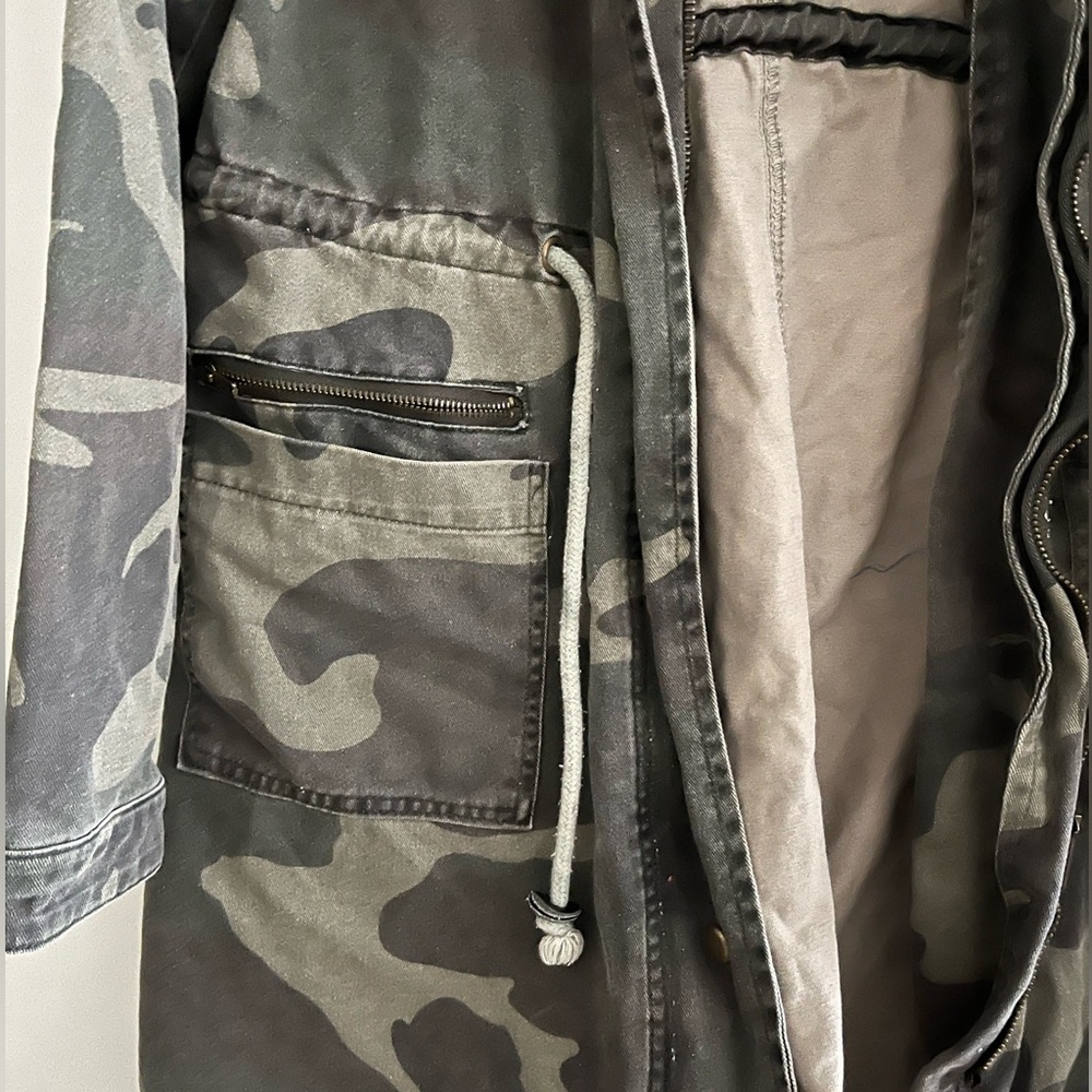 LF Camo jacket - Picture 4 of 5